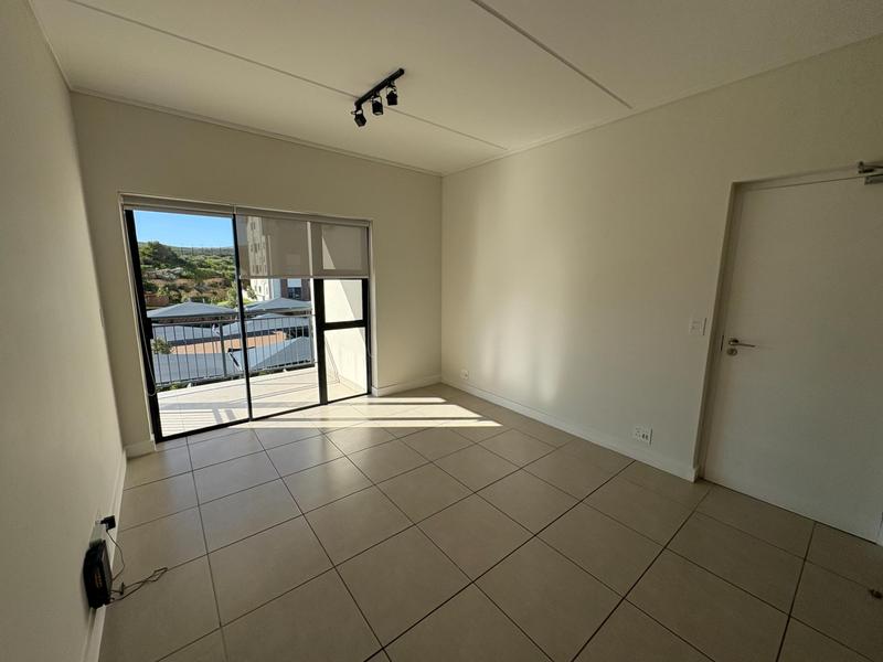 To Let 1 Bedroom Property for Rent in Richwood Western Cape